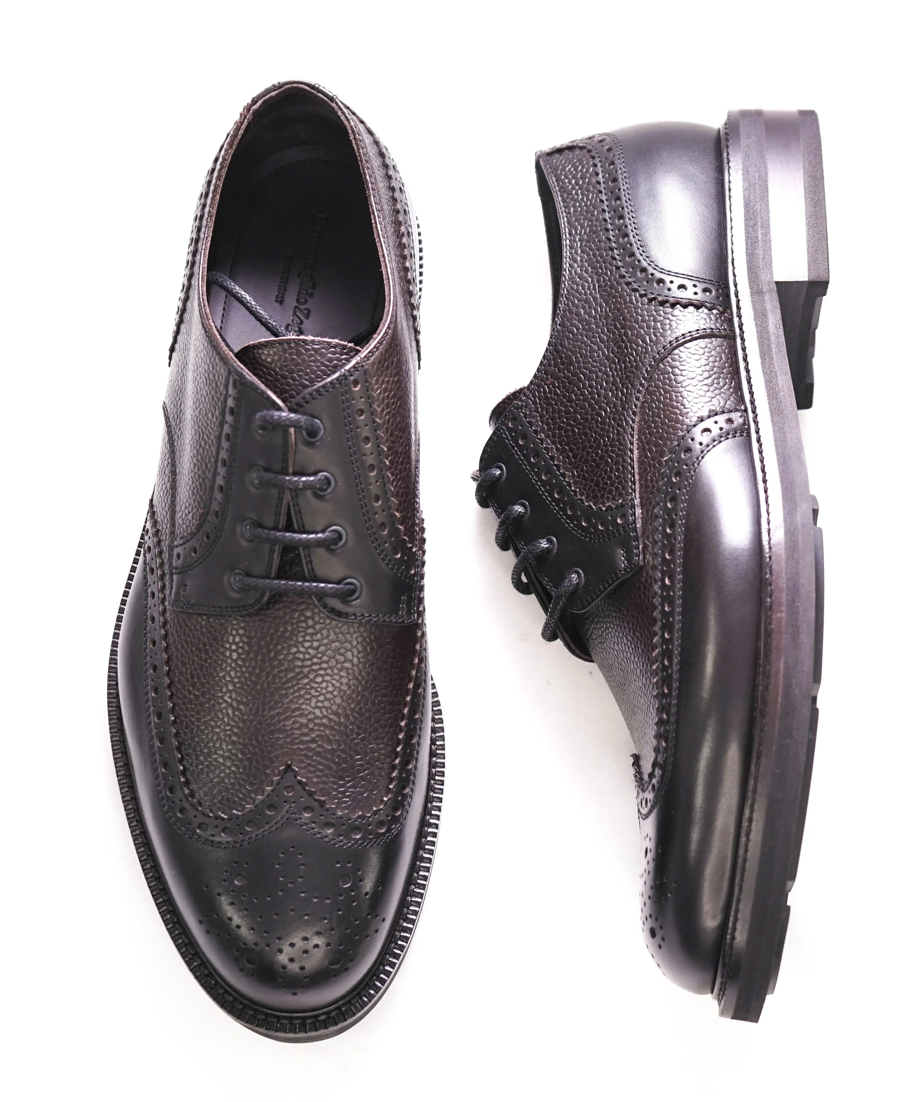 $890 ERMENEGILDO ZEGNA - Pebbled Leather Brogue Wingtip Oxfords - 12 US