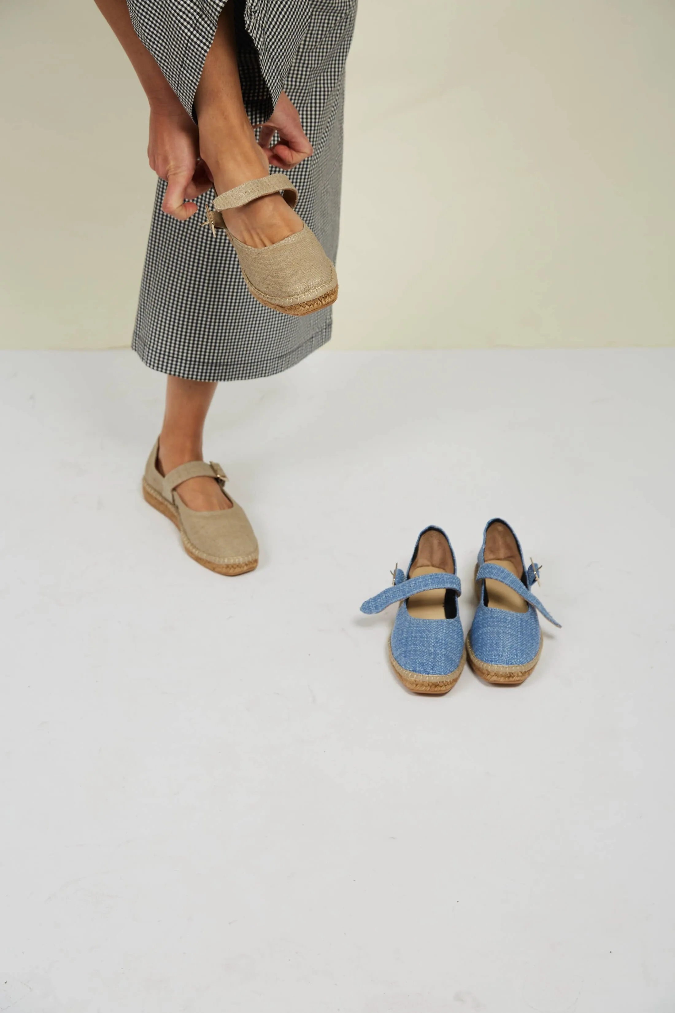 Chinchon Vegan Eco Suede & Jute Flats | Natural Linen