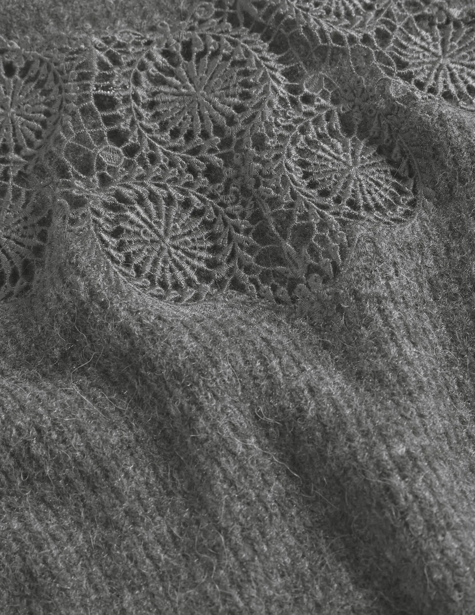 Detail Fluffy Jumper-Charcoal Melange Embroidery