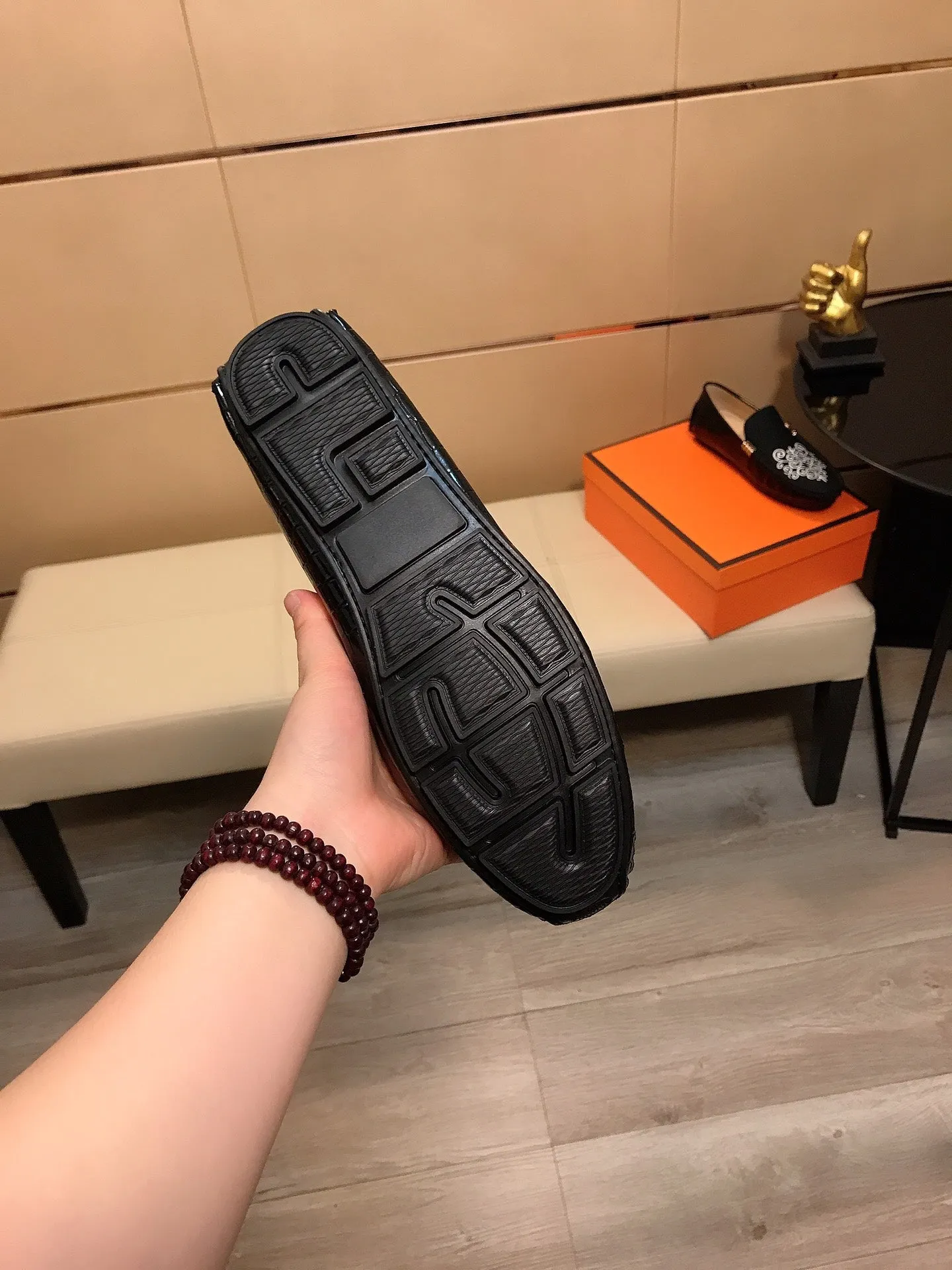 GG CROCODILE BLACK LOAFERS