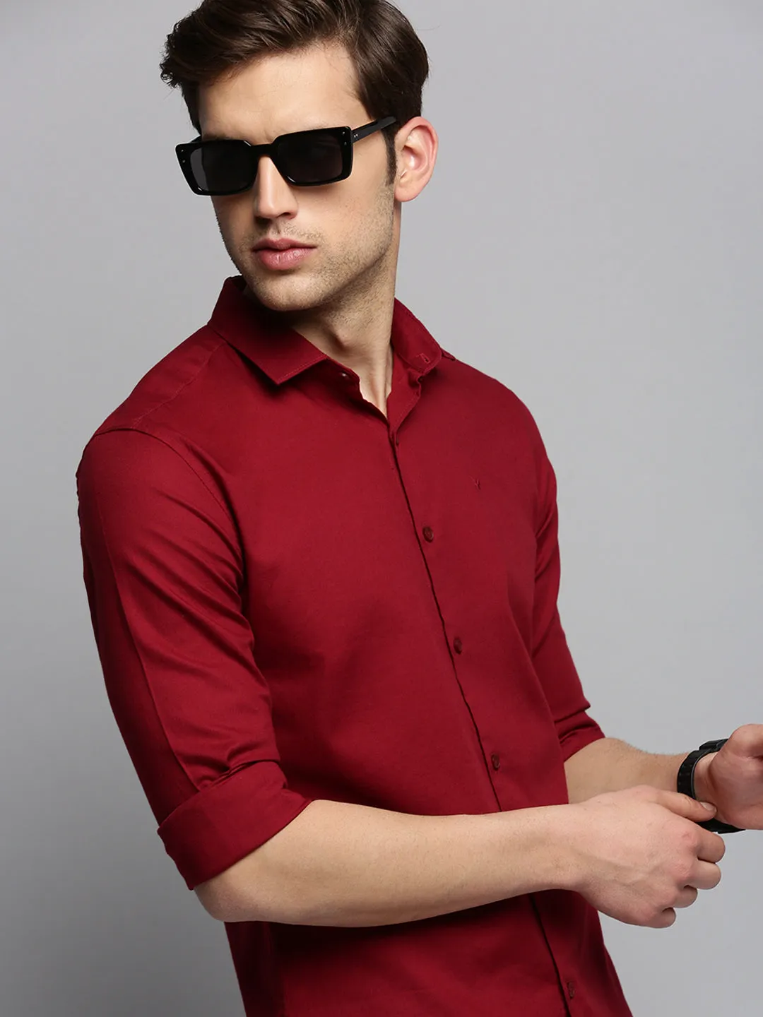 Men Maroon Solid Casual Shirt