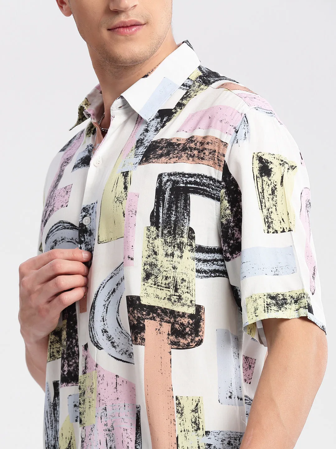 Men Spread Collar Typography Off White Casual Shirt