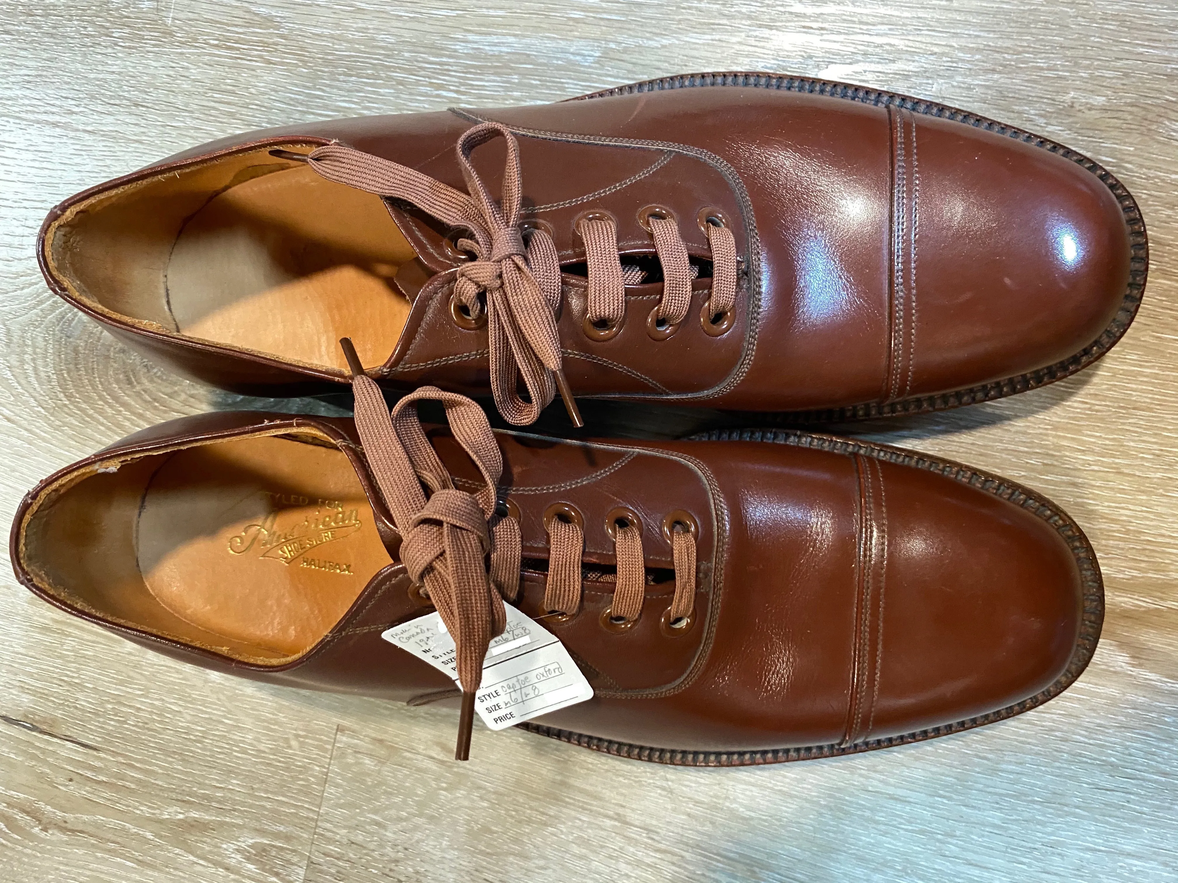 Very Rare Scott McHale Oxford Shoes Circa 1930s 6M 38/39 (Canada) Deadstock